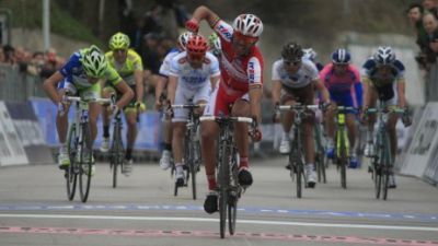 Purito Rodriguez logra otra victoria para el ciclismo español